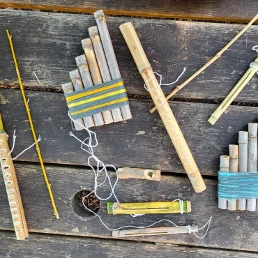 instruments de musique en bois